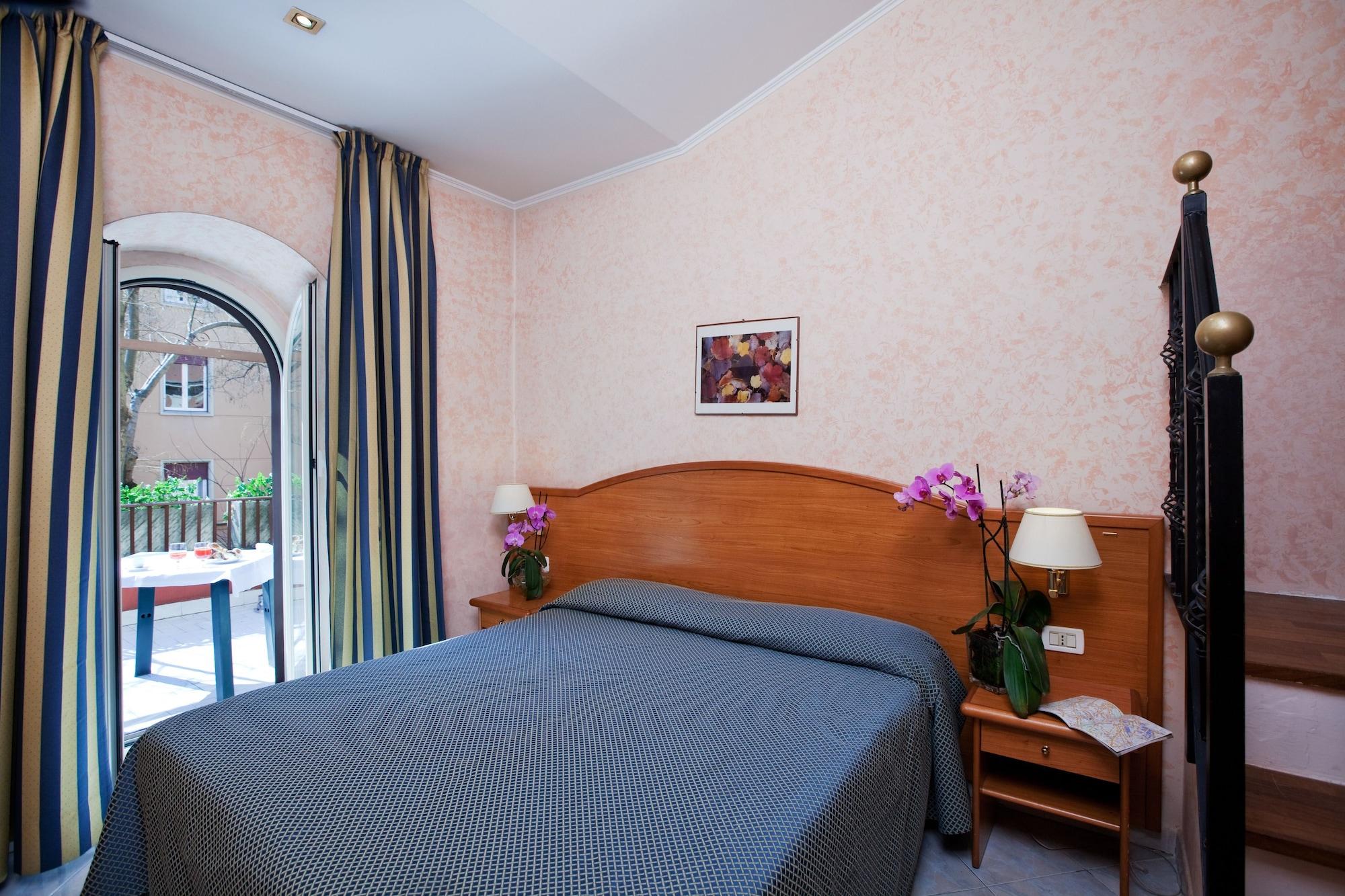 Hotel Delle Muse Roma Esterno foto